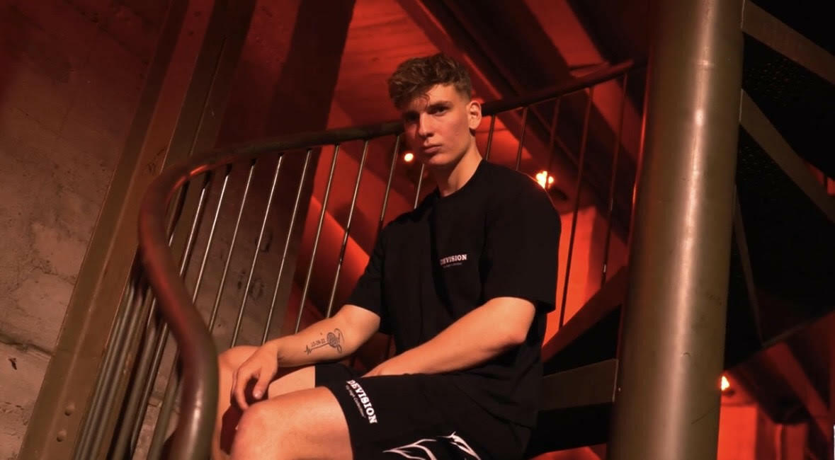 DEVISION®️ SHORTS